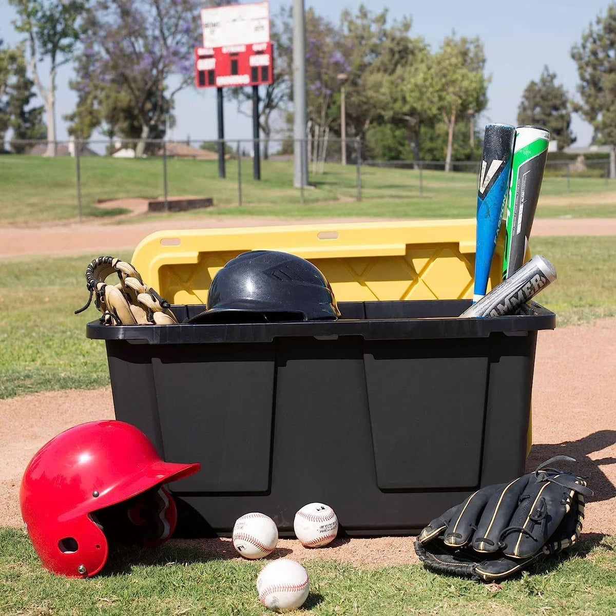 Greenmade Pro Plastic 27 Gal Storage Box, Black